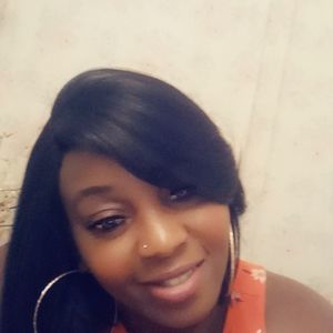 Meet your Posher, Marvia